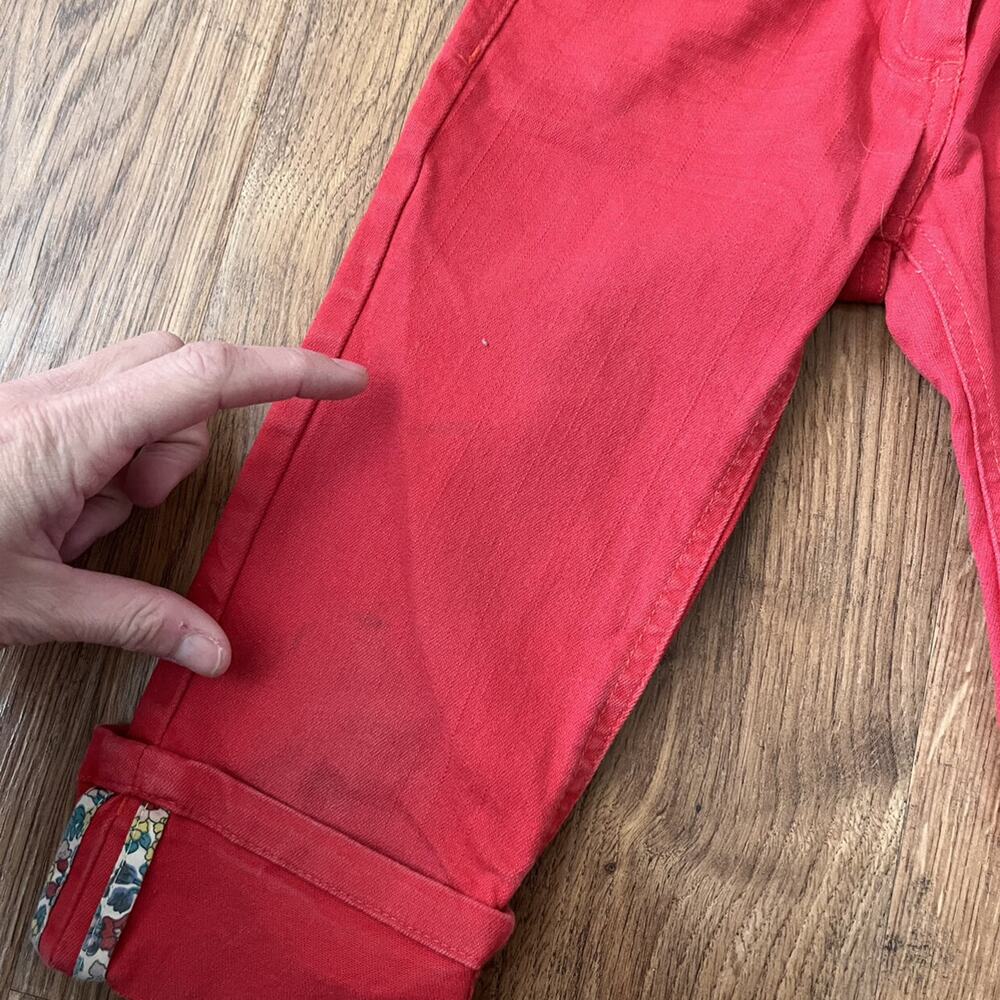 Mini Boden Red Capris - Picture 6 of 8